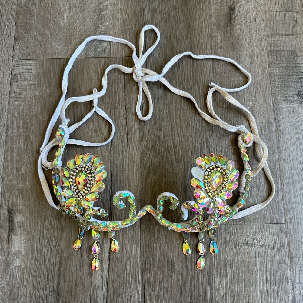 Magical wonderland clothing carnival bra